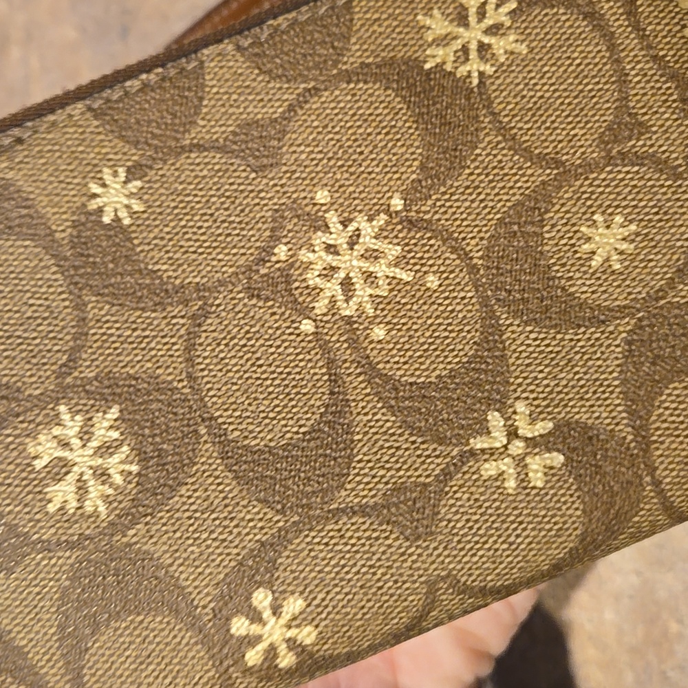 Coach Stylish Brown/Tan Signature Corner Zip Wristlet With Snowflake Accent - Picture 6 of 10